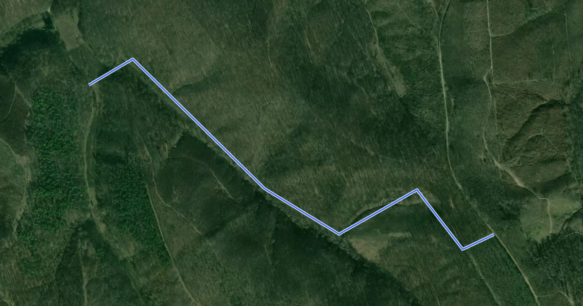 Маршрут K● (Turista-forrás) на спутниковом снимке