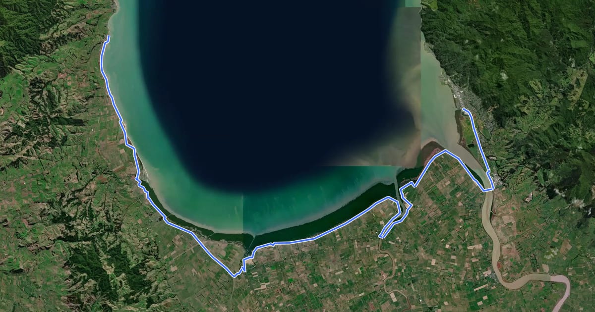 Маршрут Kaiaua to Thames на спутниковом снимке