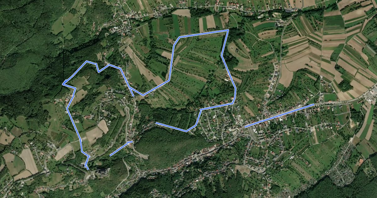 Маршрут Kalkbrennofenweg Forchtenstein ( Sportplatz - Burg Forchtenstein - Steinbruch und retour) на спутниковом снимке