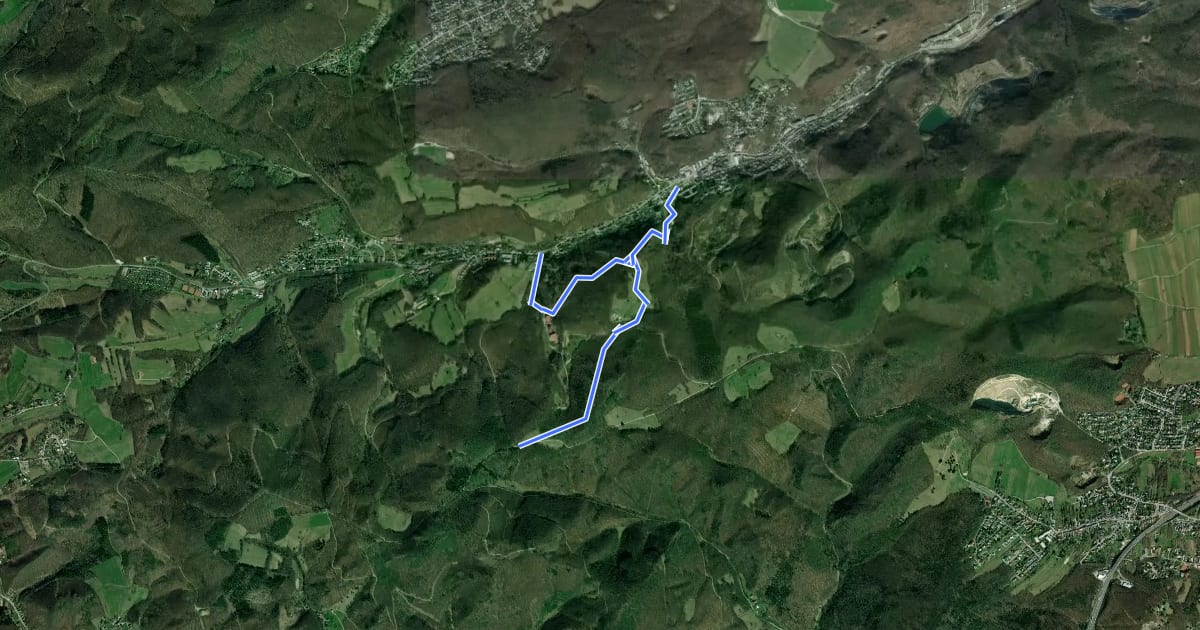 Маршрут Kaltenleutgeben Ghst Kaiserziegel bzw. Kirche - Huberram über Gaisberg на спутниковом снимке