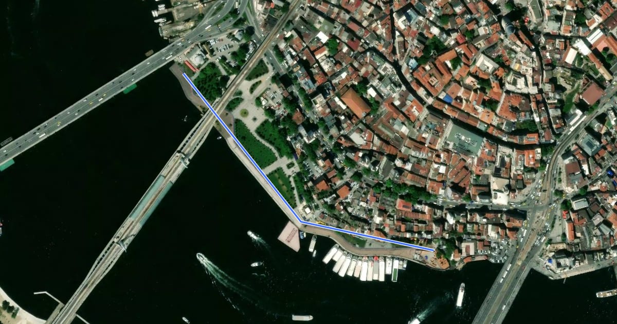 Маршрут [Karaköy] Atatürk Köprüsü-Galata Köprüsü Bisiklet Yolu на спутниковом снимке