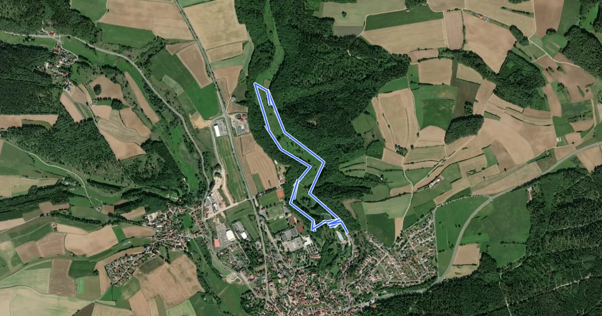Маршрут Kinder-Erlebnisweg Hollfeld на спутниковом снимке