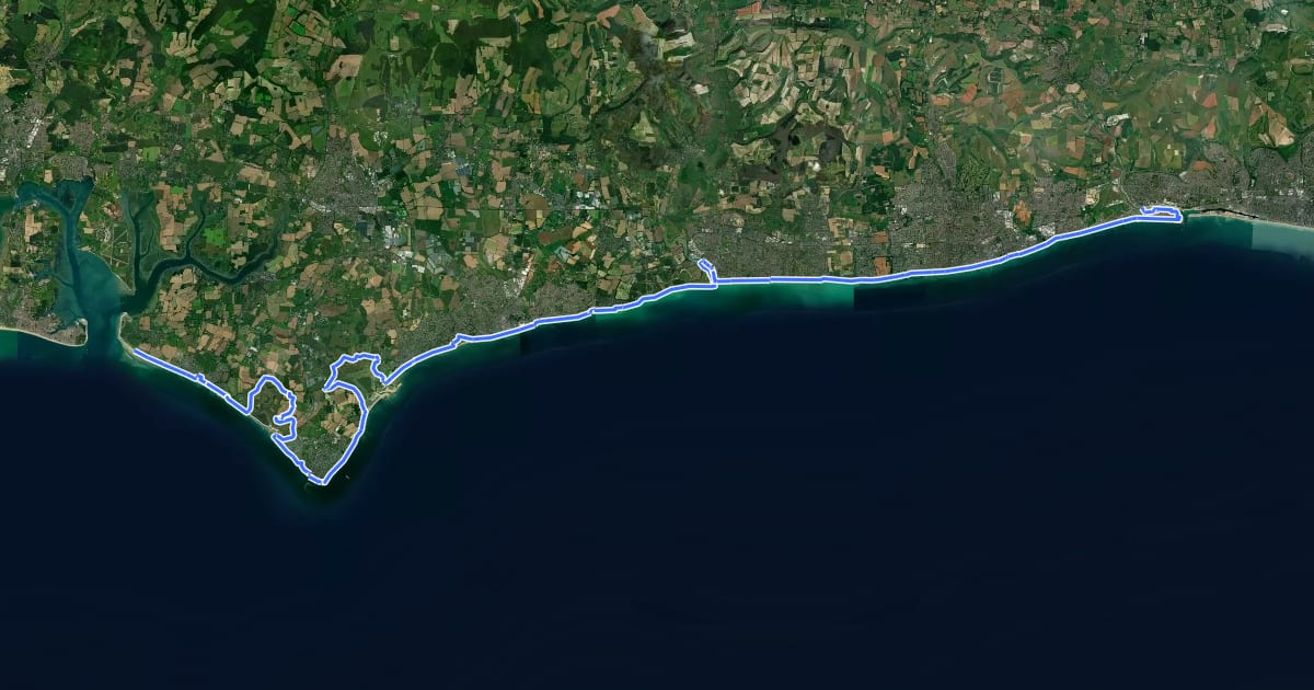 Маршрут King Charles III England Coast Path: East Head to Shoreham на спутниковом снимке