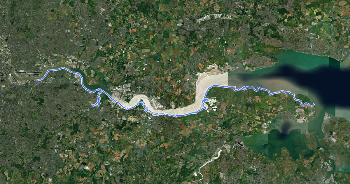 Маршрут King Charles III England Coast Path: Grain to Woolwich на спутниковом снимке