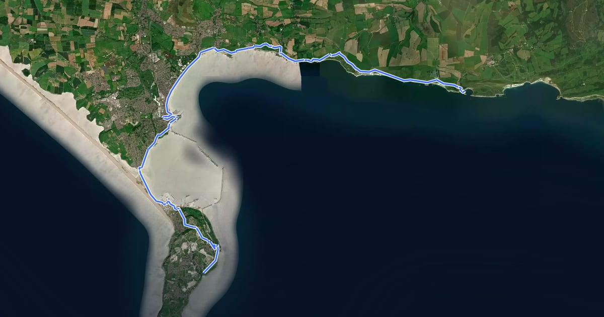 Маршрут King Charles III England Coast Path: Portland to Lulworth на спутниковом снимке