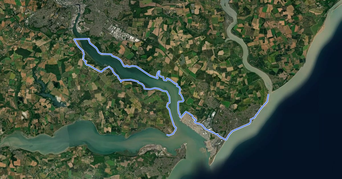 Маршрут King Charles III England Coast Path: Shotley Gate to Felixstowe Ferry на спутниковом снимке