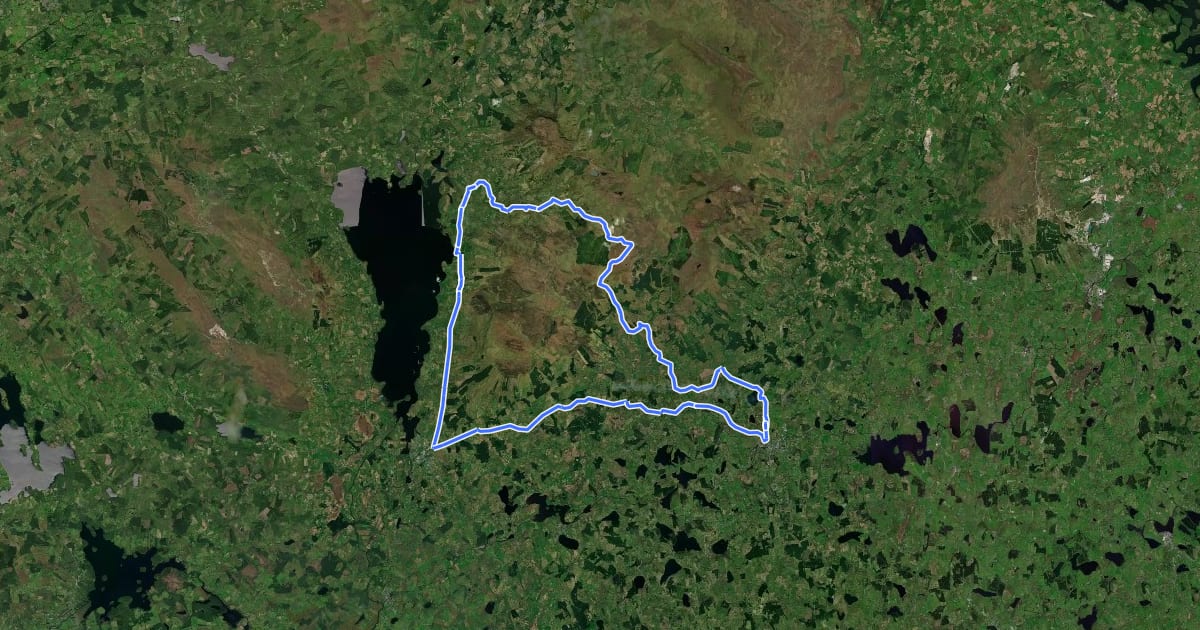 Маршрут Kingfisher Cycle Trail - Ballinagleragh - Ballinamore - Drumshanbo (Ride 5) на спутниковом снимке