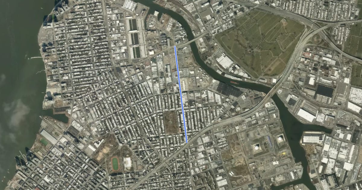 Маршрут Kingsland Avenue (proposed) на спутниковом снимке
