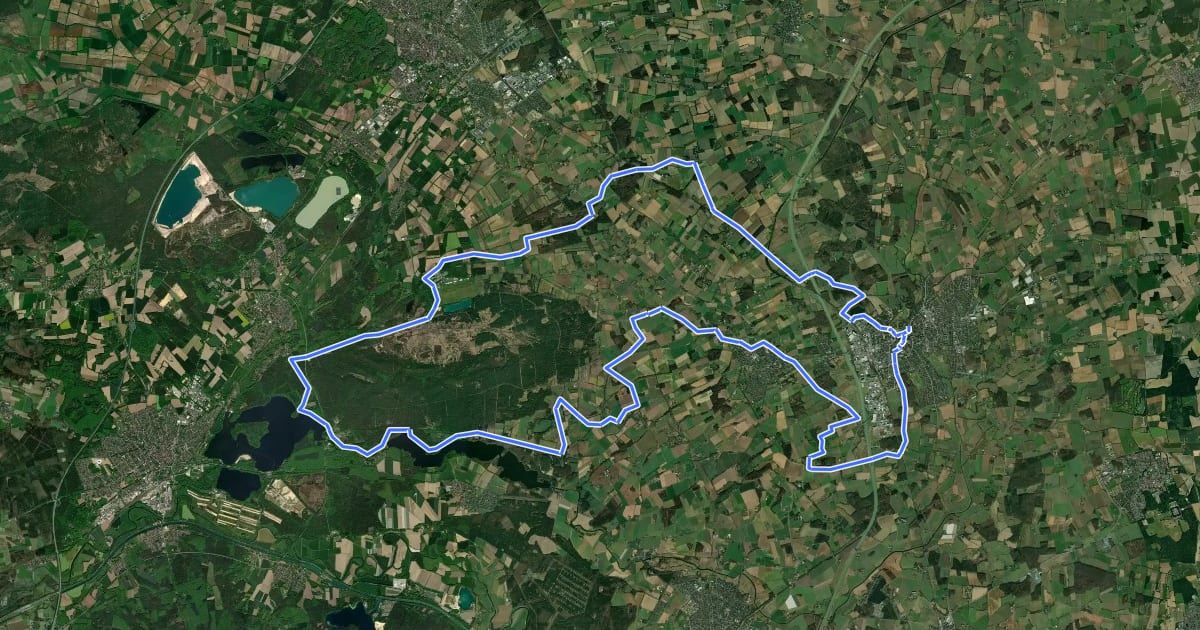 Маршрут Kleeblatt-Radtour 4 на спутниковом снимке