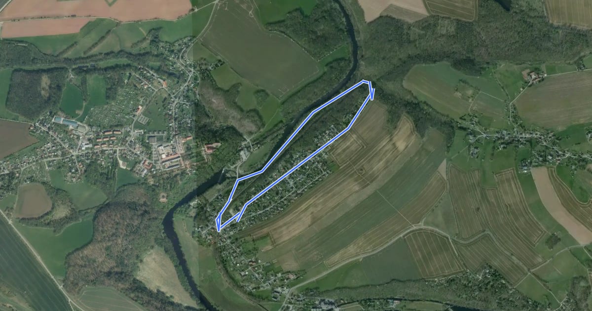 Маршрут Kleiner Braunsdorfer Rundweg на спутниковом снимке