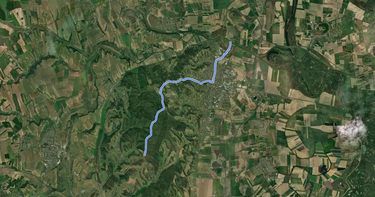 Маршрут KM, Mária-út, M02/34, 35 (Palánk – Szálka) на спутниковом снимке