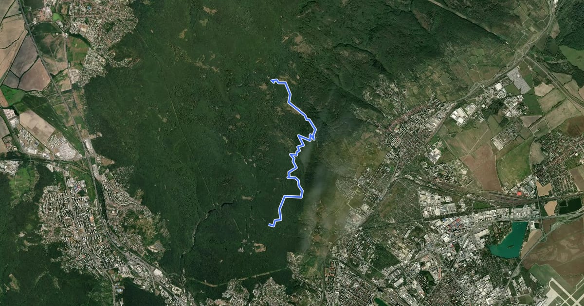 Маршрут Krasňanský trail на спутниковом снимке