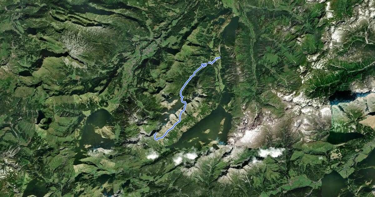 Маршрут Krumbacher Höhenweg на спутниковом снимке