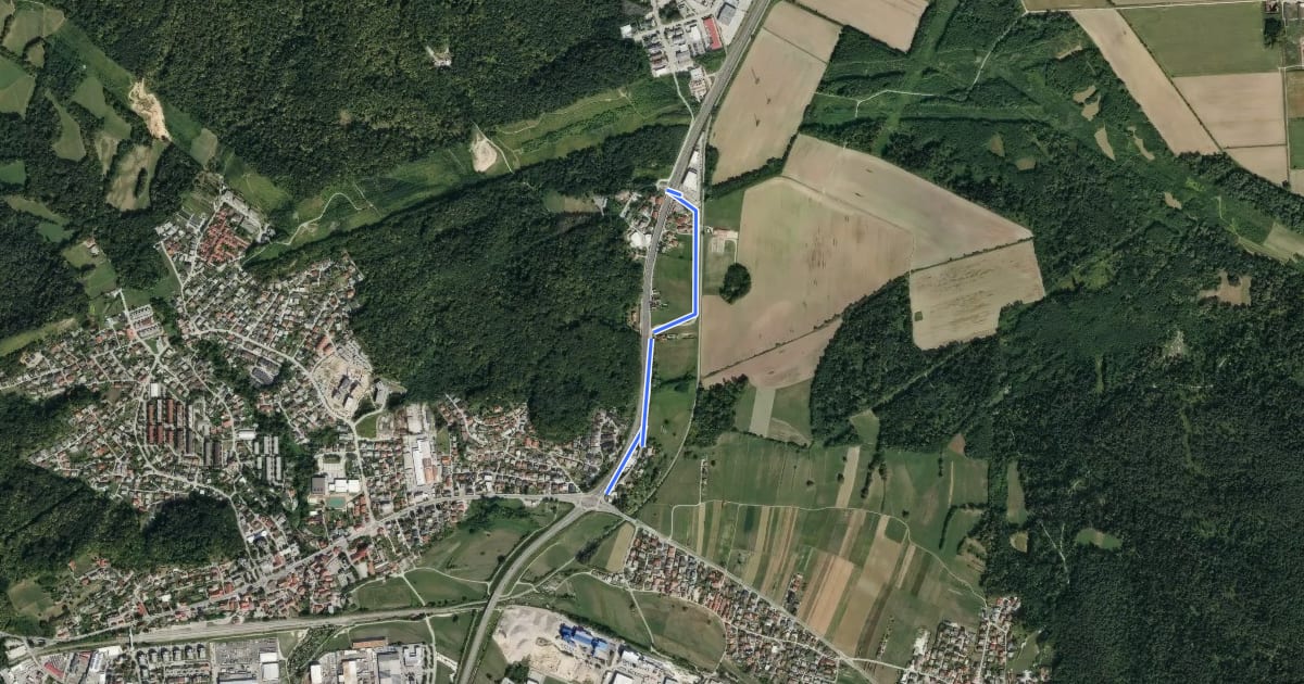 Маршрут L-040 Črnivec - Mekinje - Domžale - Črnuče - Ježica - Bežigrad на спутниковом снимке