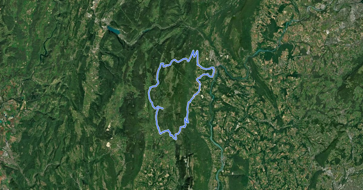 Маршрут L'Ain à vélo - Le Plateau de Retord, la Nature par excellence на спутниковом снимке