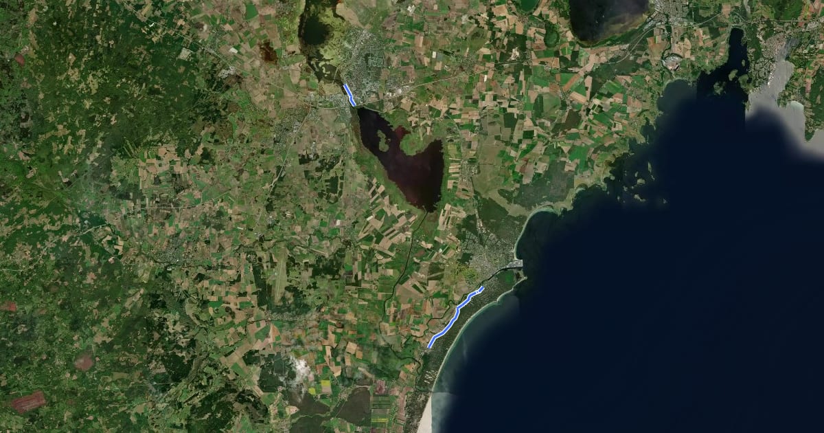 Маршрут Längs Hammarsjön och havet на спутниковом снимке