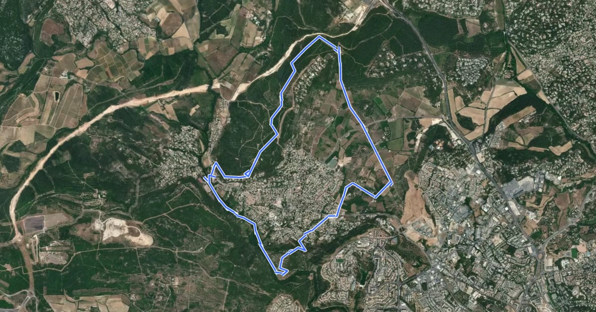 Маршрут L’OASIS DES GARRIGUES на спутниковом снимке