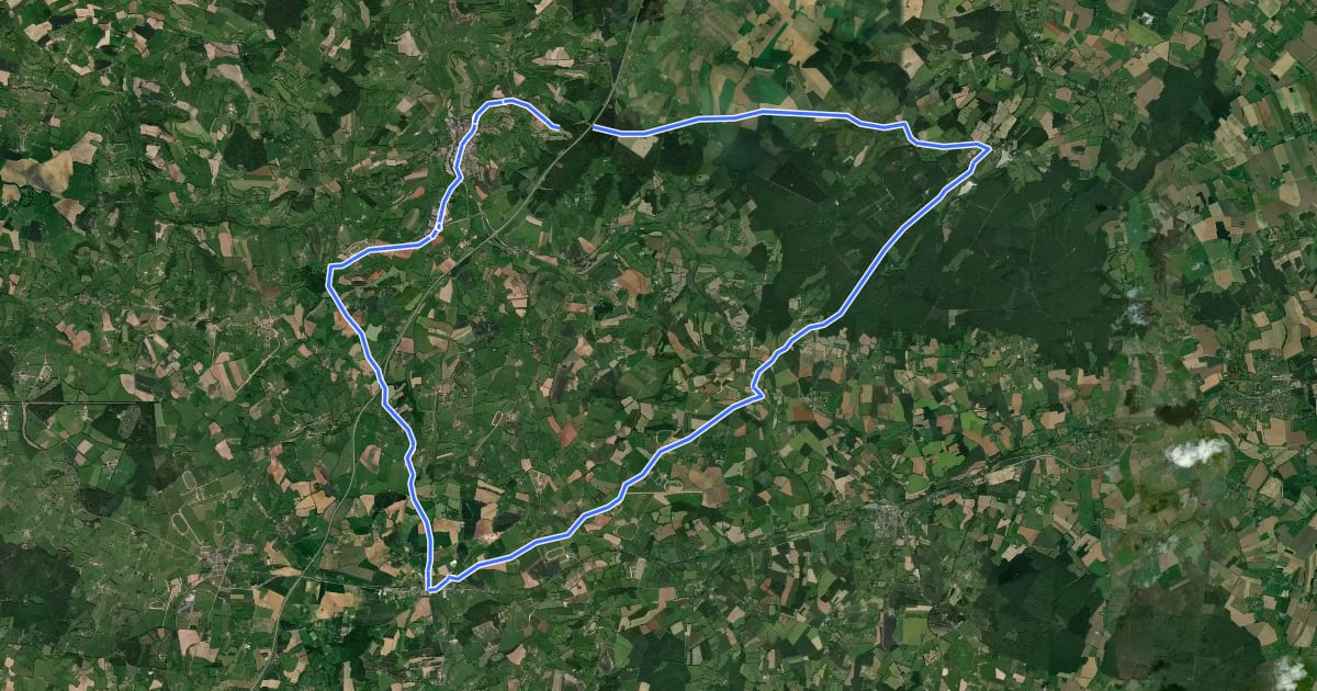 Маршрут L'Orne à Vélo : Gacé [1] на спутниковом снимке