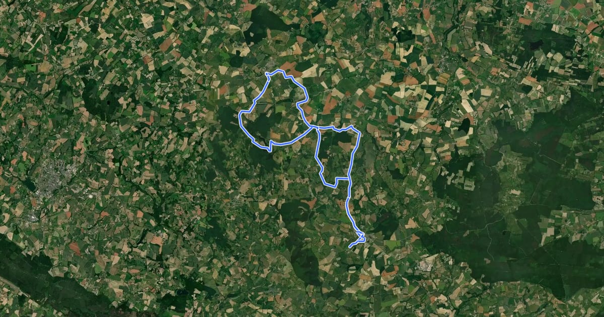 Маршрут L'Orne à Vélo : La campagne au temps des forges на спутниковом снимке