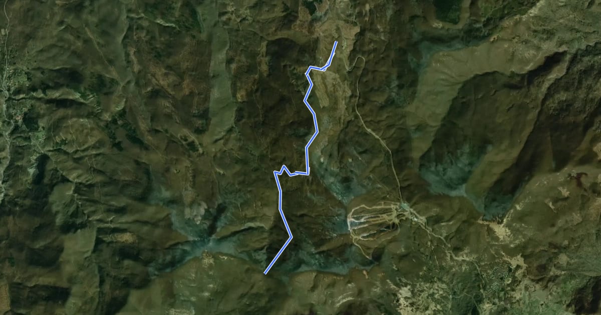 Маршрут La Casermetta-Monte Vergastrelli-Passo del Focetto на спутниковом снимке
