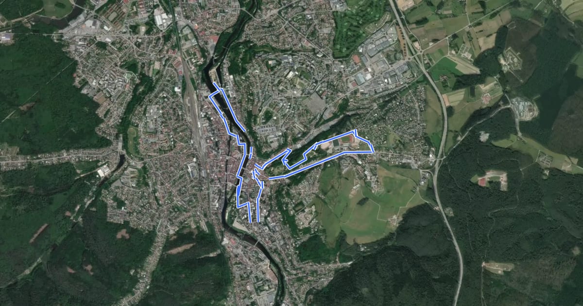 Маршрут La cité de l'Image на спутниковом снимке
