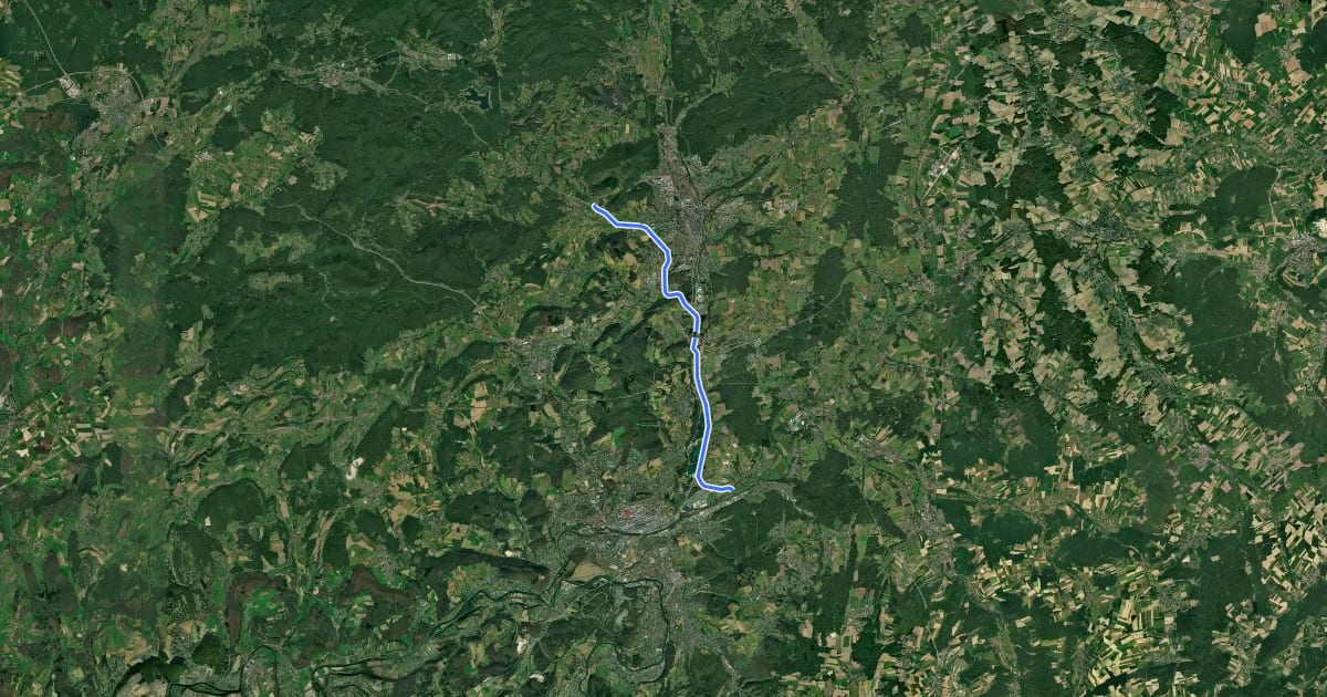 Маршрут La Coulée Verte du Canal на спутниковом снимке