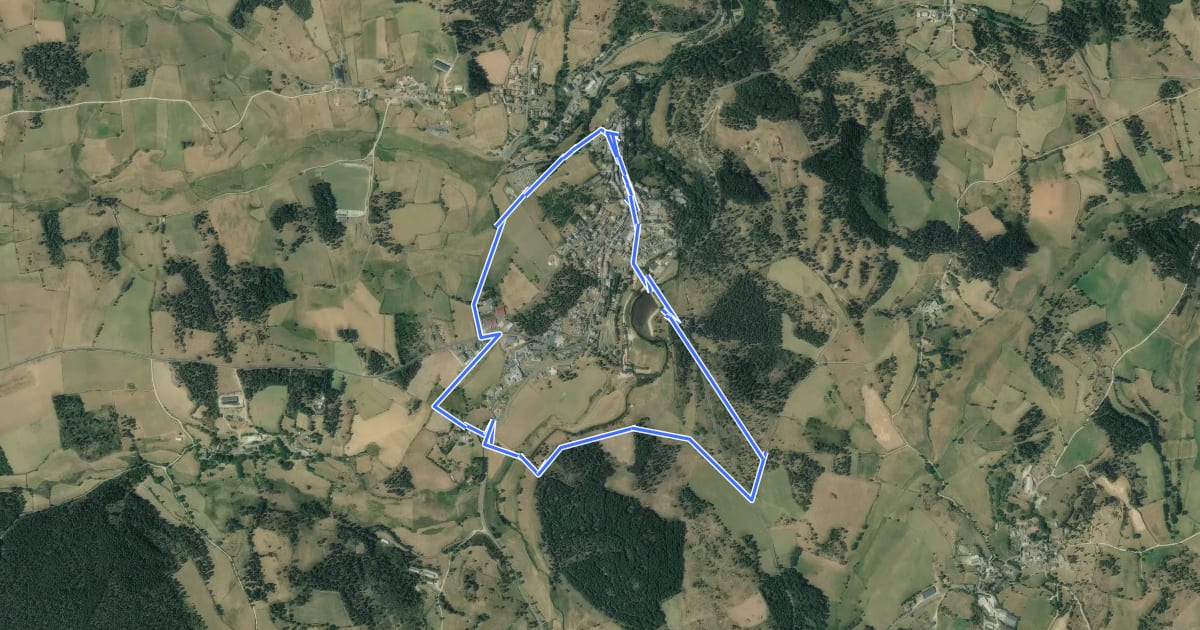Маршрут La Croix de Peyrou на спутниковом снимке