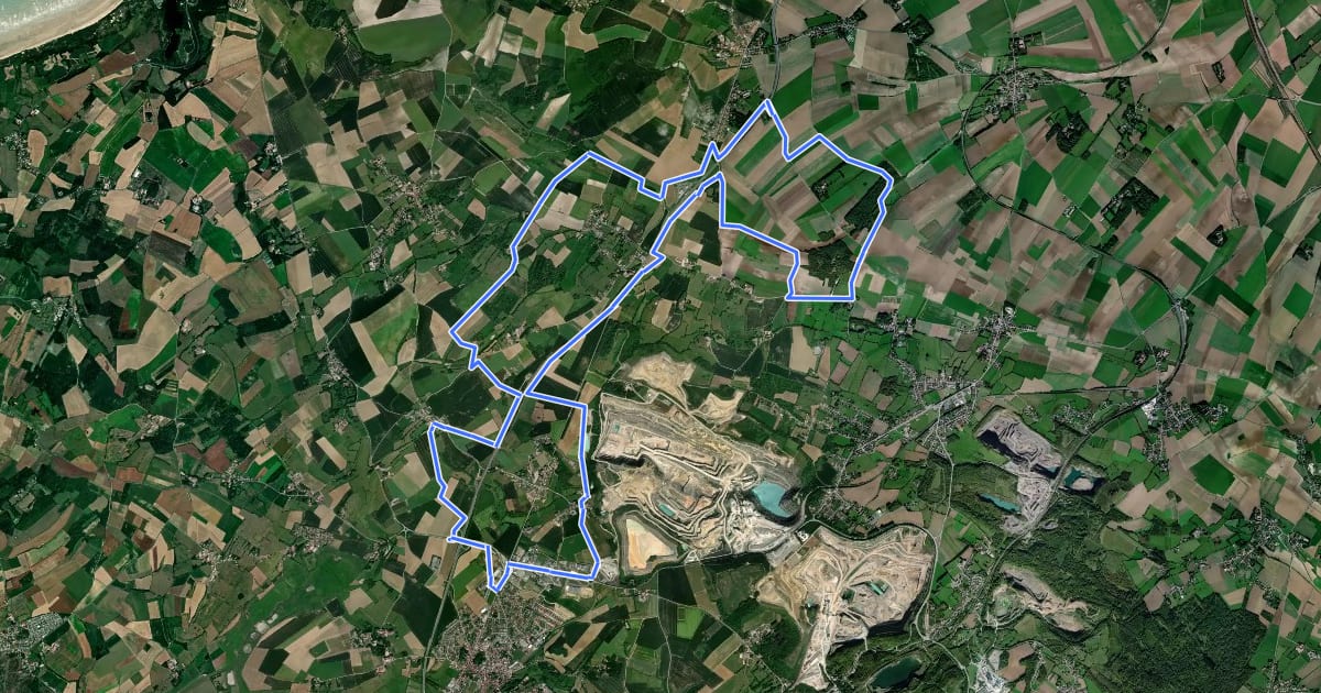 Маршрут La Forteresse на спутниковом снимке