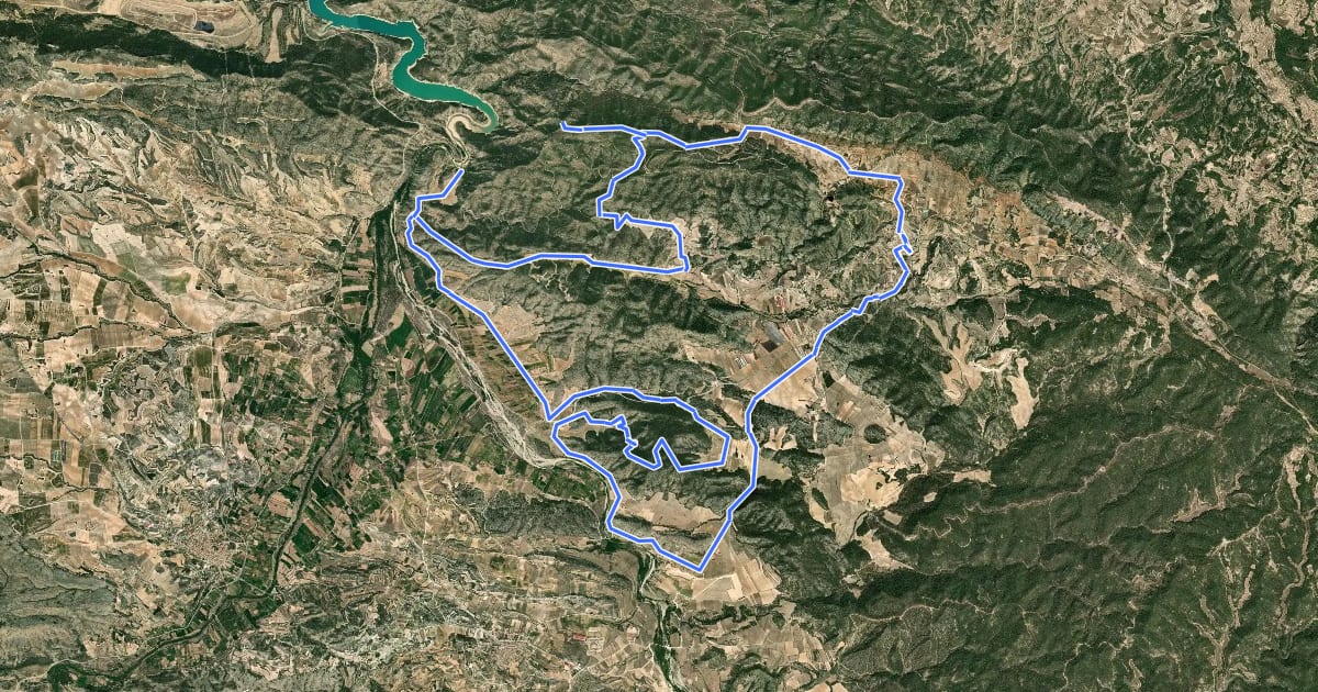 Маршрут La Ginebrosa - Punta Tarayola - río Bergantes - Las Masadetas - Tozal de Catma - La Ginebrosa на спутниковом снимке