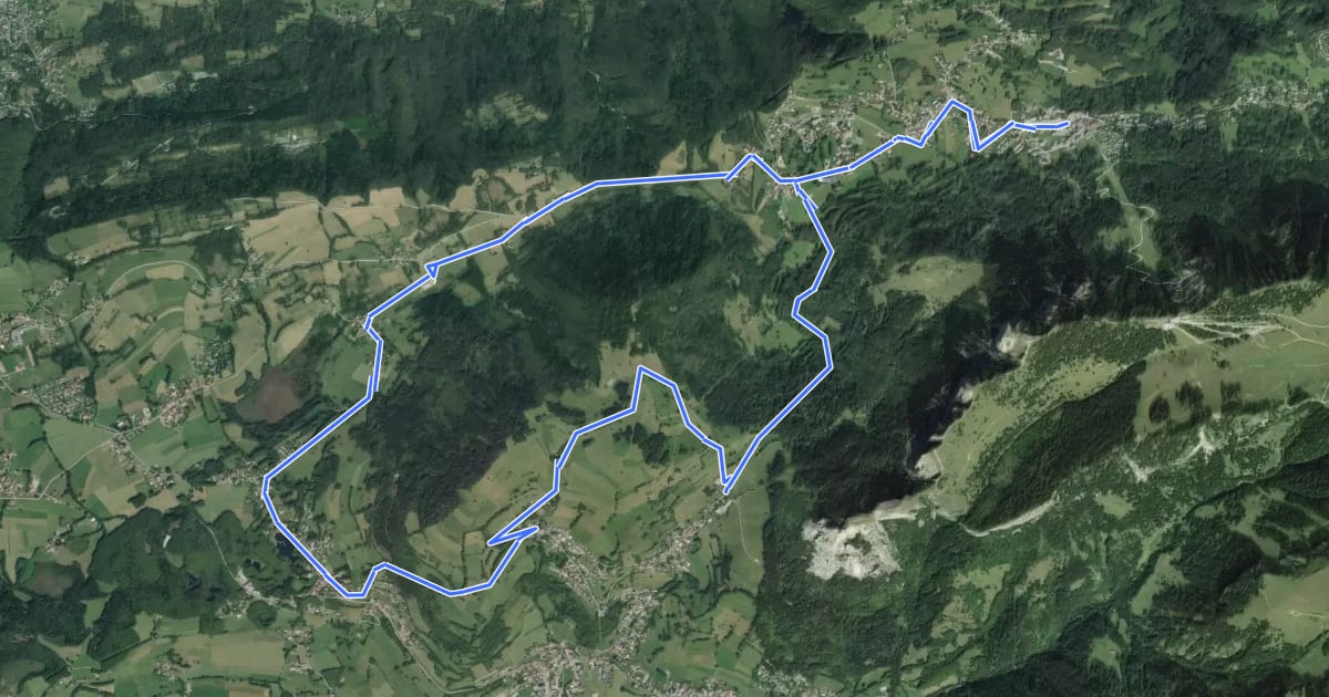 Маршрут La Grande Forêt на спутниковом снимке