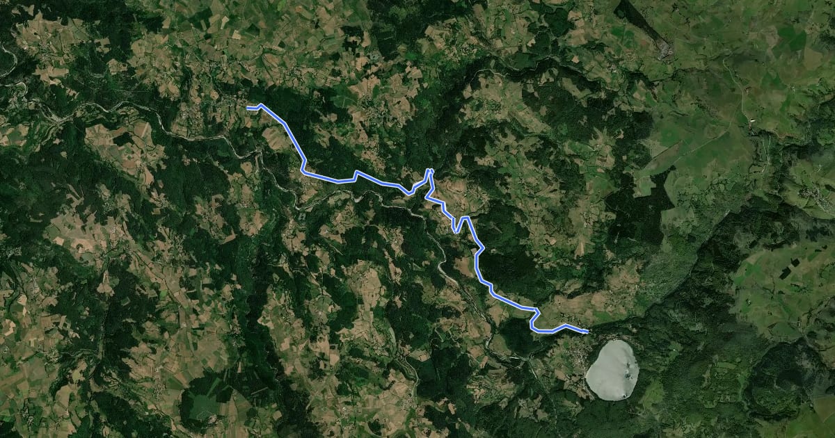 Маршрут La Loire sauvage à vélo 10 Goudet - Le Pont d'Arçons на спутниковом снимке