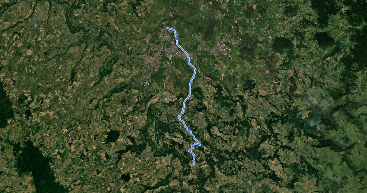 Маршрут La Loire sauvage à vélo 5b Chadrac - Chadron на спутниковом снимке
