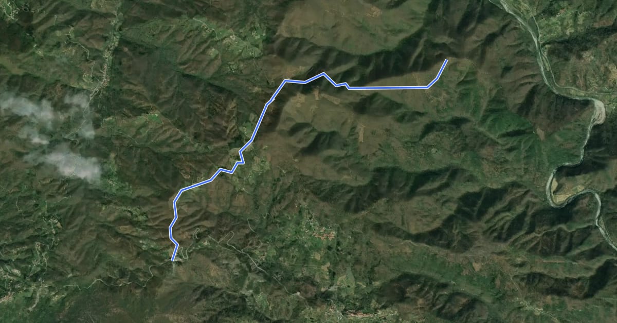 Маршрут La Mola – Valico della Foce – Costa Manteghea – Monte Vagie на спутниковом снимке