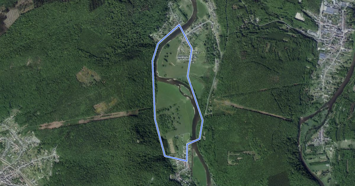Маршрут La Plaine de Tournavaux на спутниковом снимке