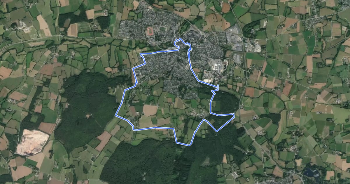 Маршрут La porte de Brocéliande на спутниковом снимке