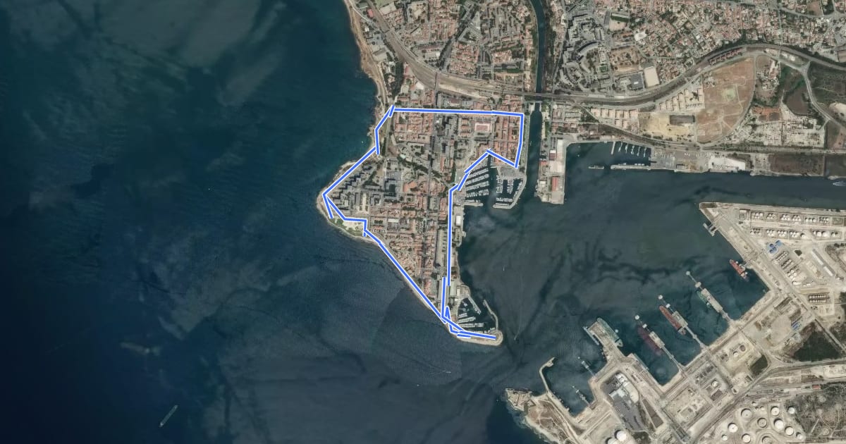 Маршрут La Presqu’ile - Le sentier du littoral на спутниковом снимке