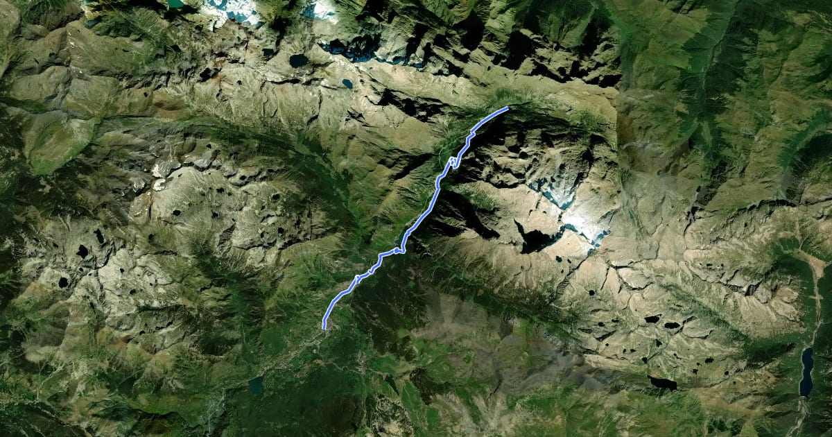 Маршрут La Ribagorza. BTT. Ruta 25. Benasque - Llanos del Hospital на спутниковом снимке