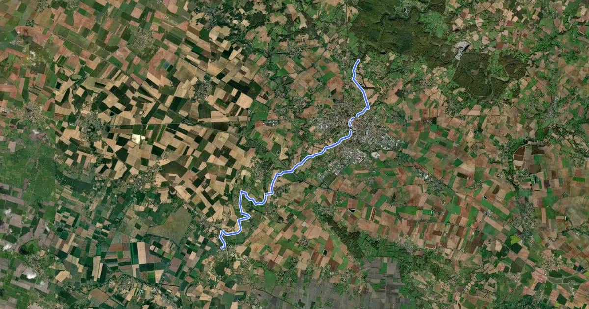 Маршрут La rivière Vendée, entre Velluire et Fontenay-le-Comte на спутниковом снимке