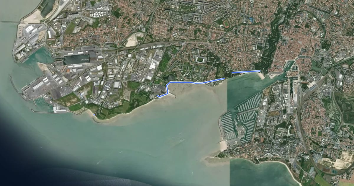 Маршрут La Rochelle ⟷ La Rochelle на спутниковом снимке