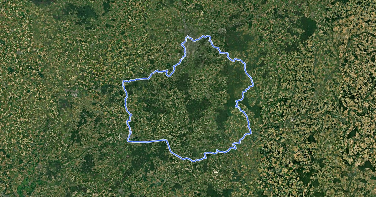 Маршрут La Ronde des Vallées et Forêts на спутниковом снимке