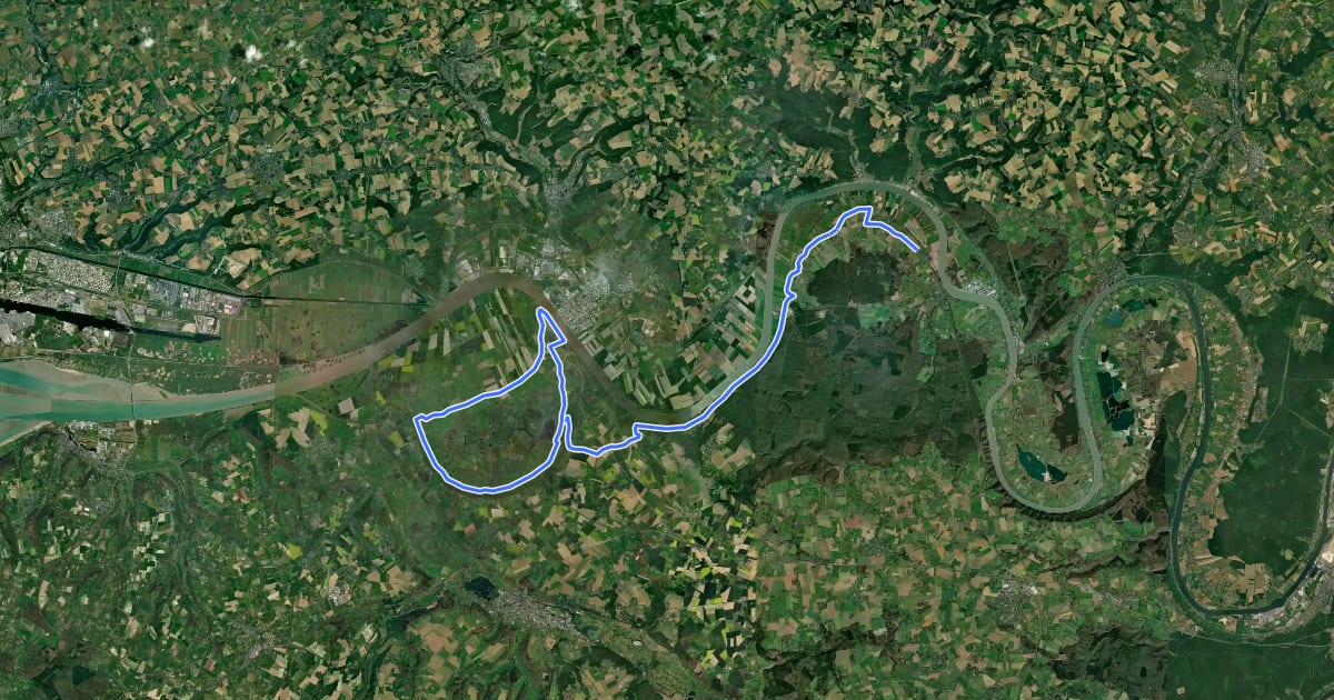 Маршрут La route des Chaumières на спутниковом снимке