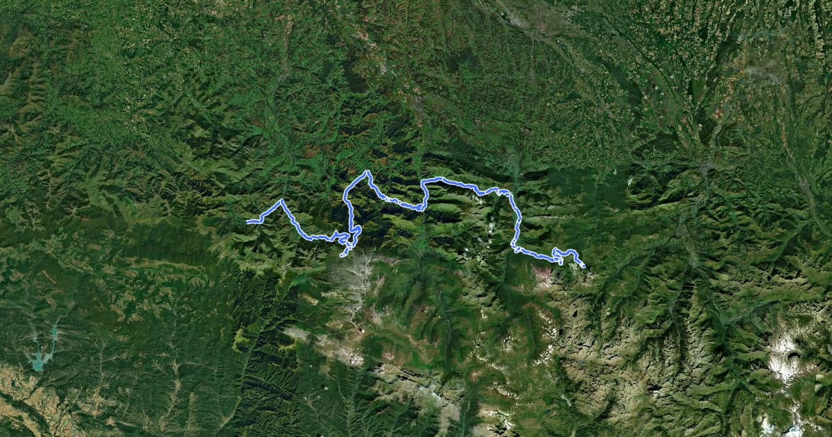 Маршрут La route des cols des Pyrénées de Larrau à Col d'Aubisque на спутниковом снимке