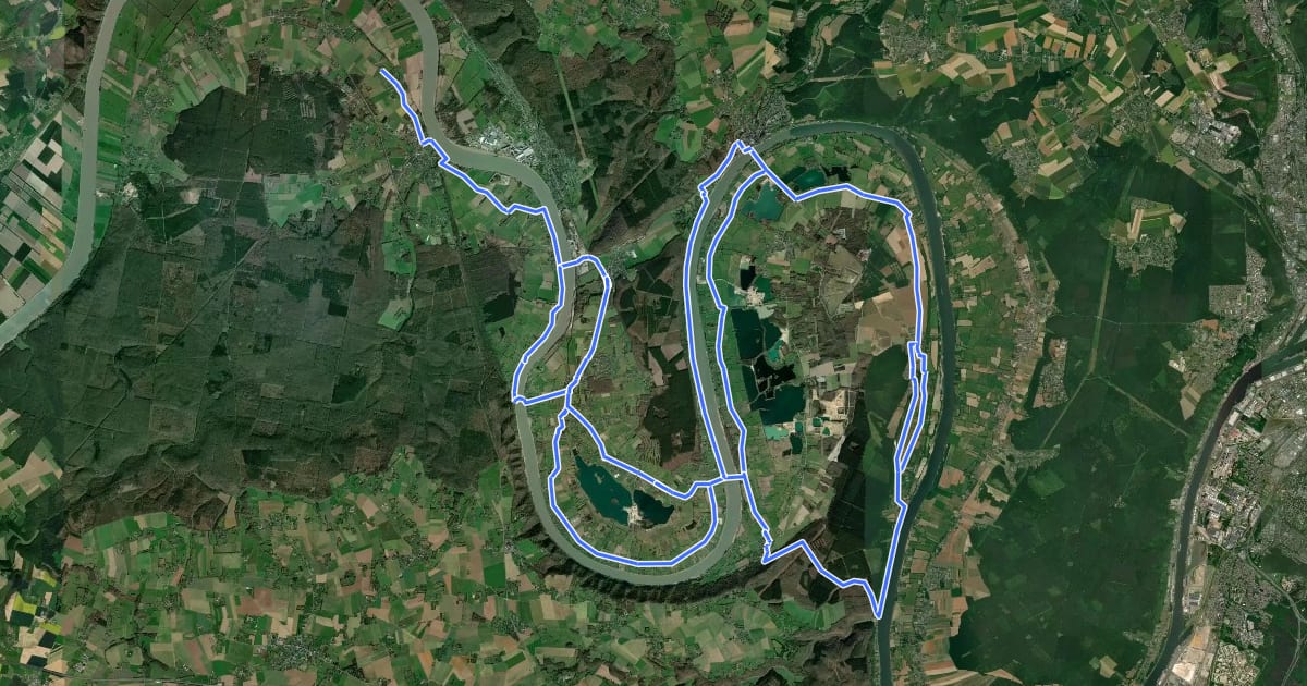 Маршрут La route des fruits на спутниковом снимке