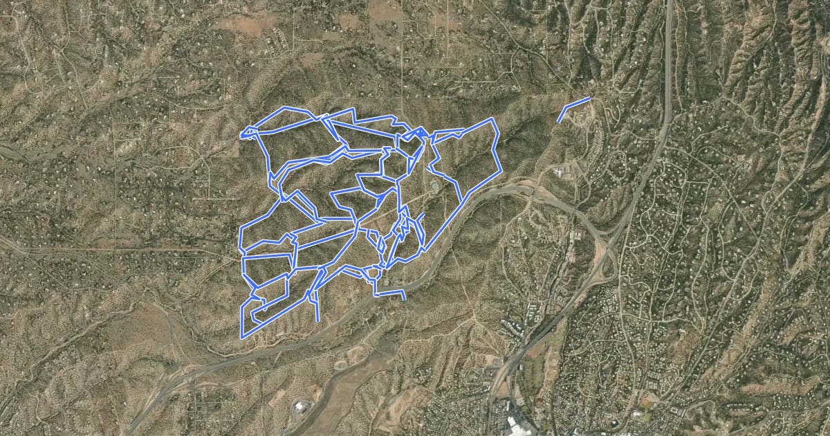 Маршрут La Tierra Trails на спутниковом снимке