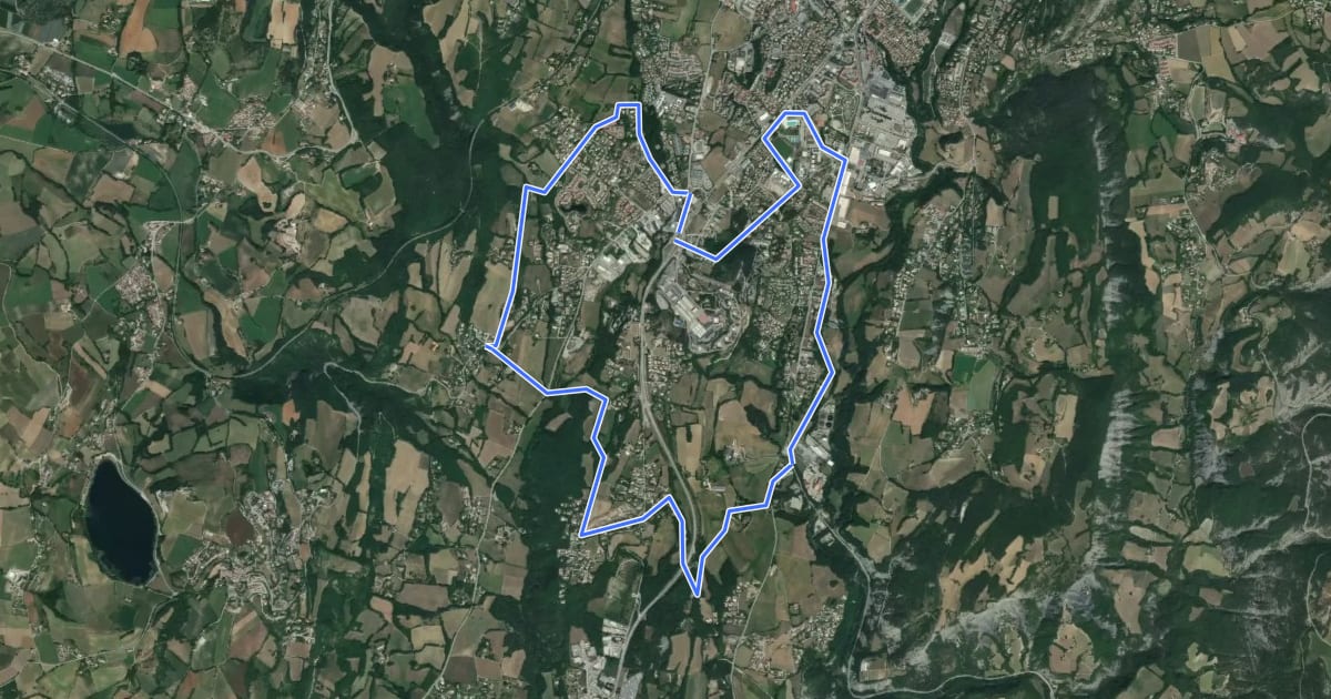 Маршрут La Tour Ronde на спутниковом снимке