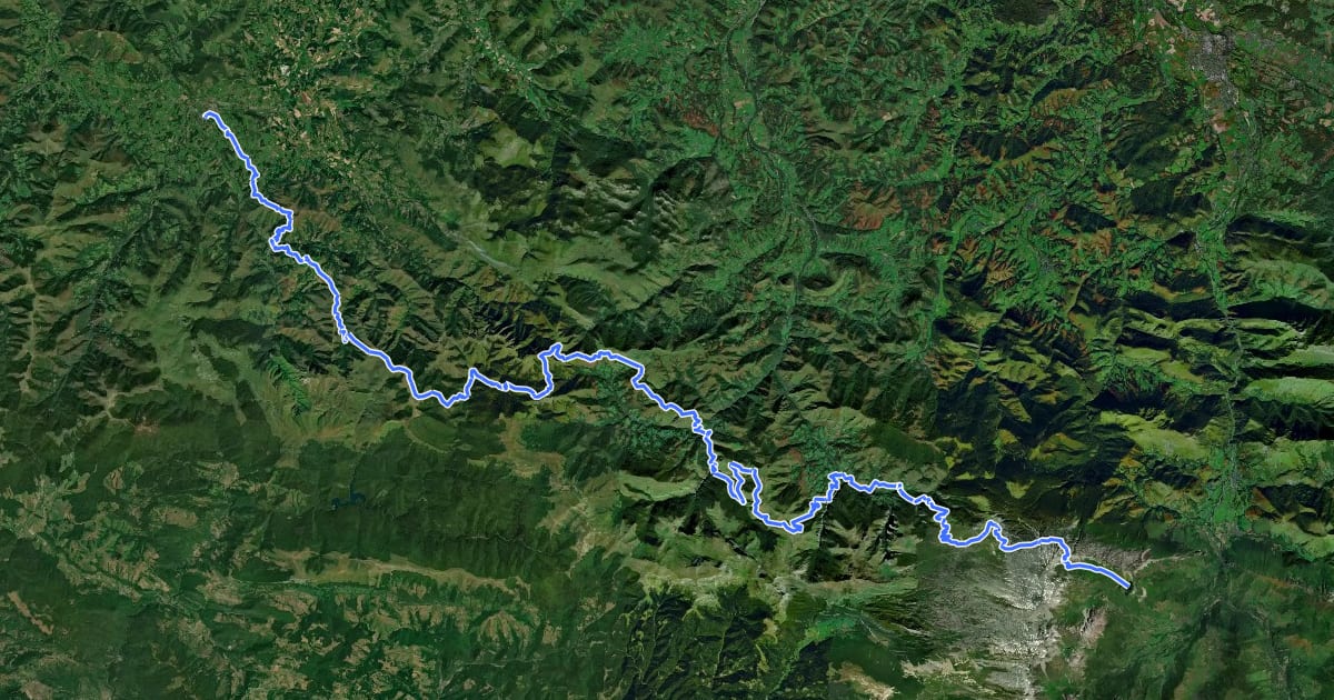 Маршрут La traversée des Pyrénées - sec.8 на спутниковом снимке