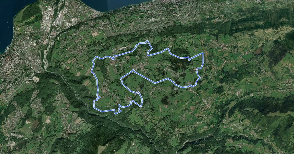 Маршрут La Traversée du Plateau de Gavot на спутниковом снимке
