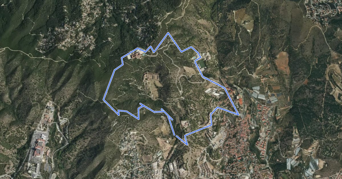 Маршрут La vall de Montealegre на спутниковом снимке