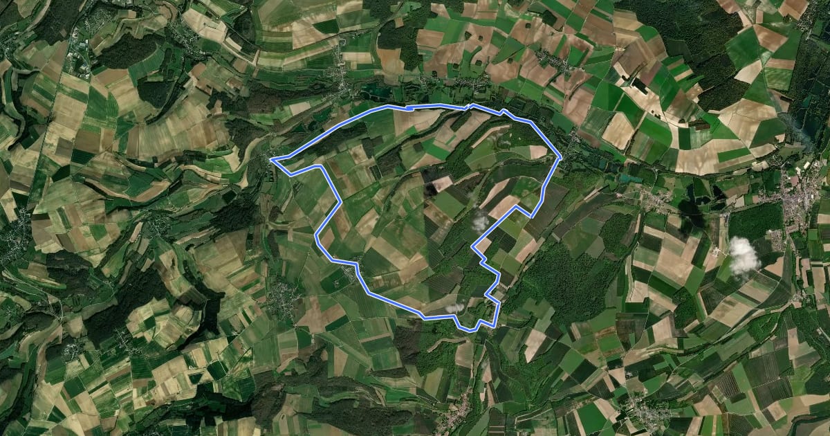 Маршрут La Vallée des Parquets на спутниковом снимке