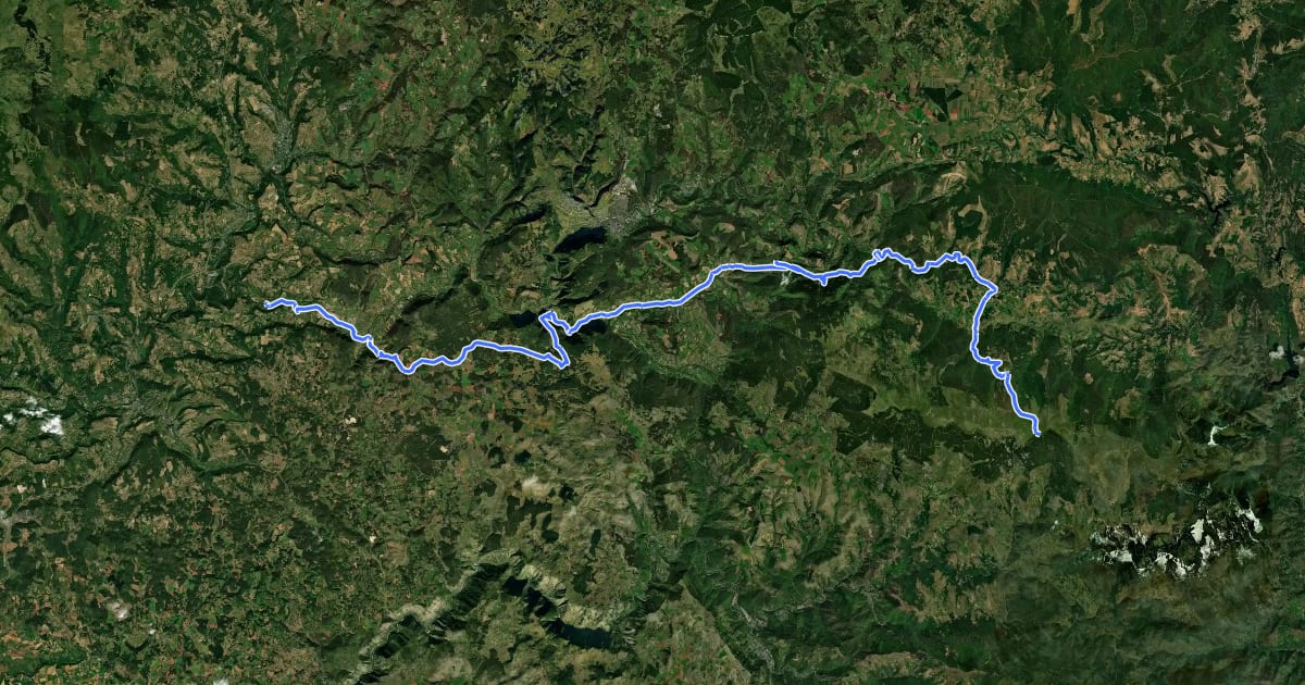 Маршрут La Vallée du Lot à vélo на спутниковом снимке